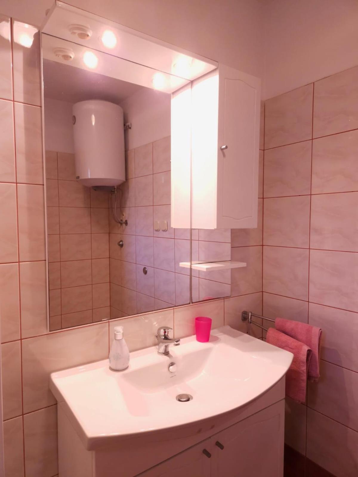 Lorena Apartments In Пула Экстерьер фото